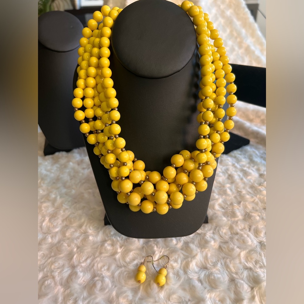 Bright Bold Yellow Necklace with Earrings
